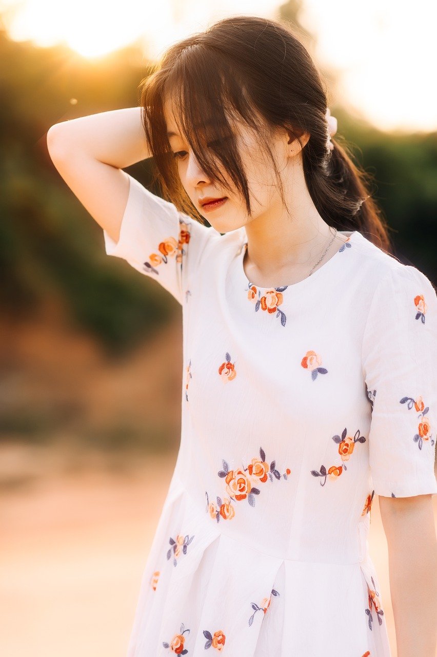 woman, portrait, vietnam-7551415.jpg